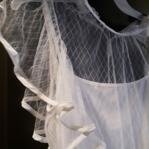 Forever 21 Sheer Top - Picture 3 of 6